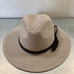 Lace Band Fedora Straw Hat